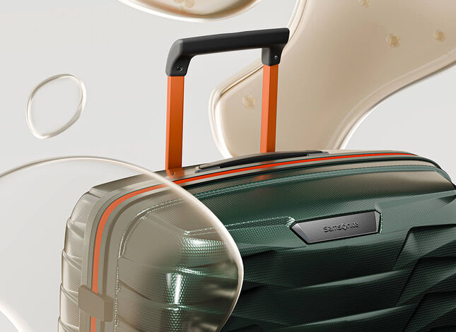 VYROBENO Z RECYKLOVANÝCH MATERIÁLŮ