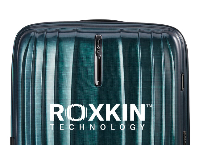 REVOLUČNÍ MATERIÁL