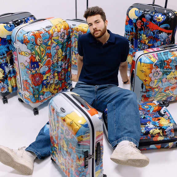 A UNIQUE DOODLE DESIGN - Samsonite Vexx