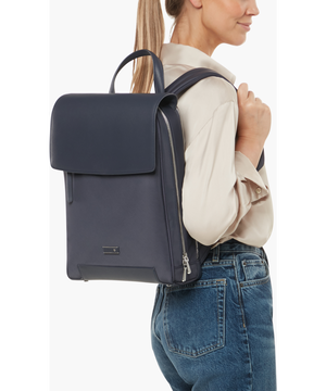 Zalia 3.0 Batoh se skládací klopou 14.1" 37 x 28 x 9 cm | 1 kg