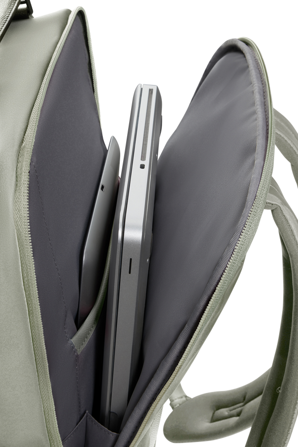 Samsonite Karissa Evo Round Backpack 15.6'  Šedo-zelená Samsonite Karissa Evo Round Backpack 15.6'  Šedo-zelená