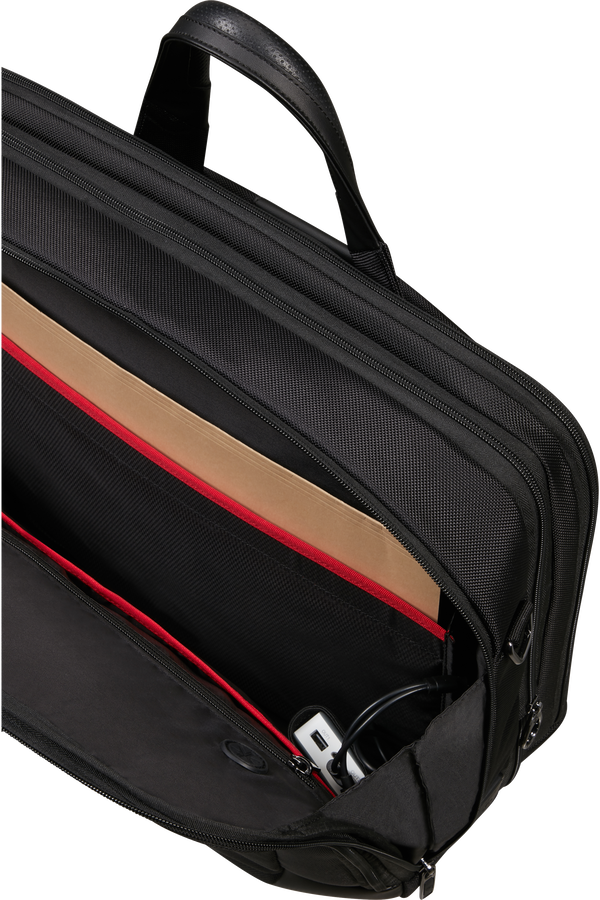 Samsonite Pro-Dlx 6 Bailhandle Expandable 17.3'  Čern&aacute;