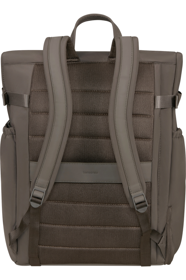 Essentis Batoh 15.6"