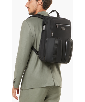 Urban-Eye Batoh 15.6" 43 x 30 x 18 cm | 1.1 kg