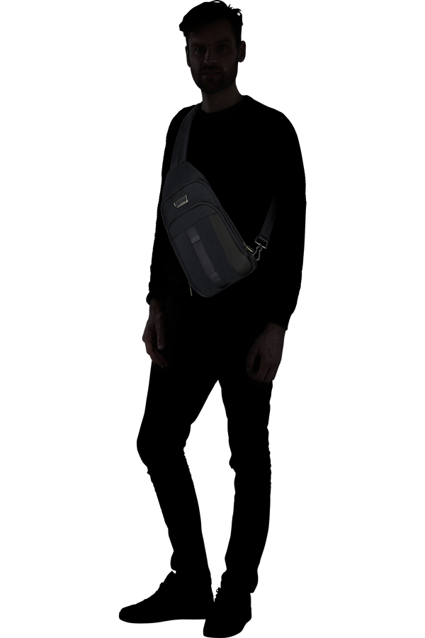 Samsonite Urban-Eye Sling Bag M  Černá